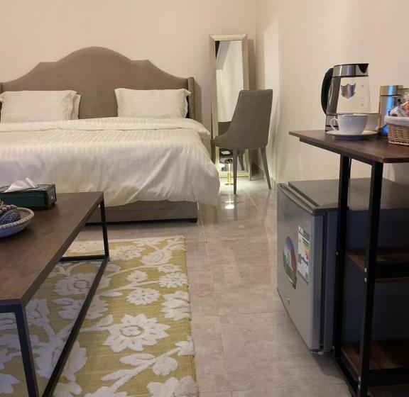 酒店 استديو عائلي بمدخل خاص ودخول ذاتي