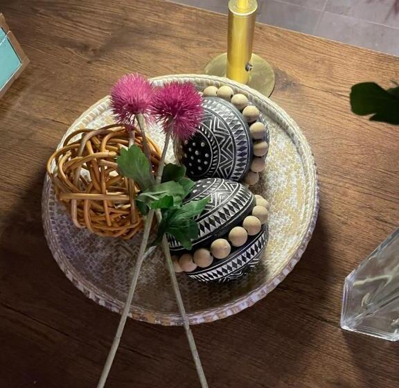 酒店 استديو عائلي بمدخل خاص ودخول ذاتي