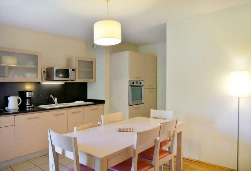 Adonis Divonne, Les Bains Résidence Du Lac