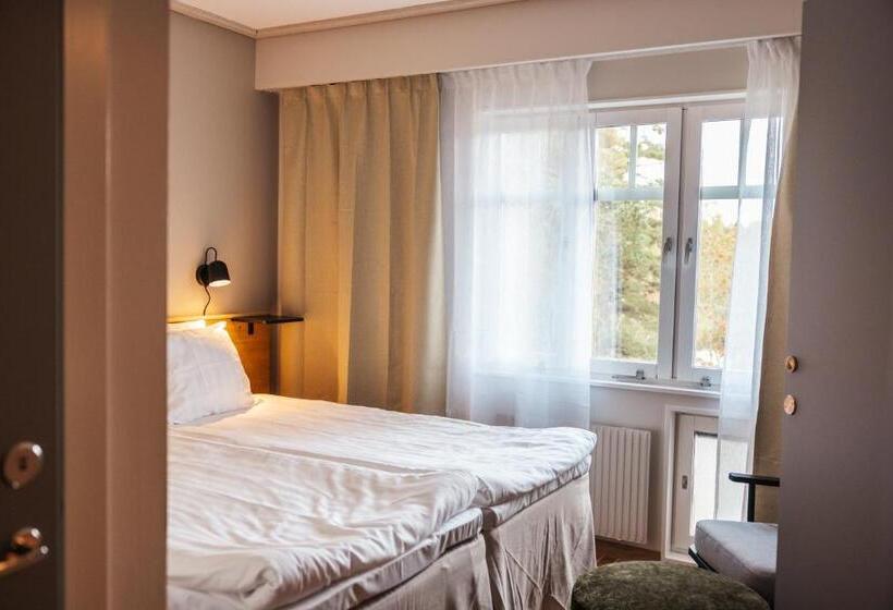 Отель Barken Lodge