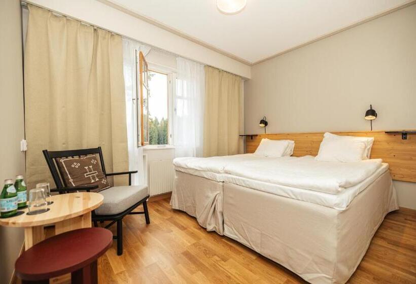 Отель Barken Lodge