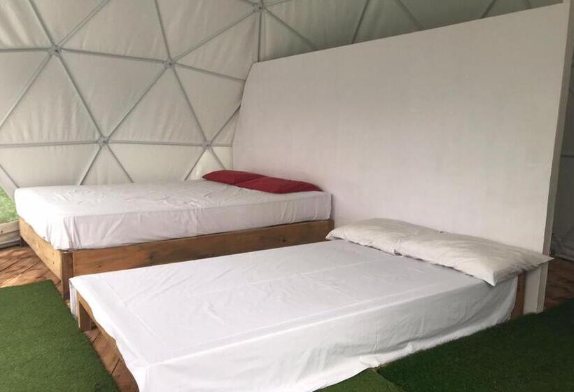 Отель Borobudur Luxury Glamping