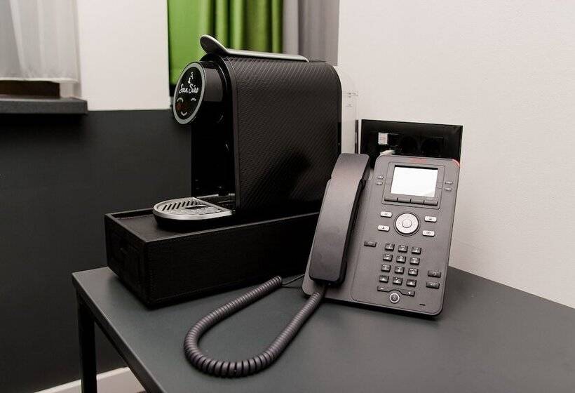 هتل City Joy   Sports Center Tasmajdan