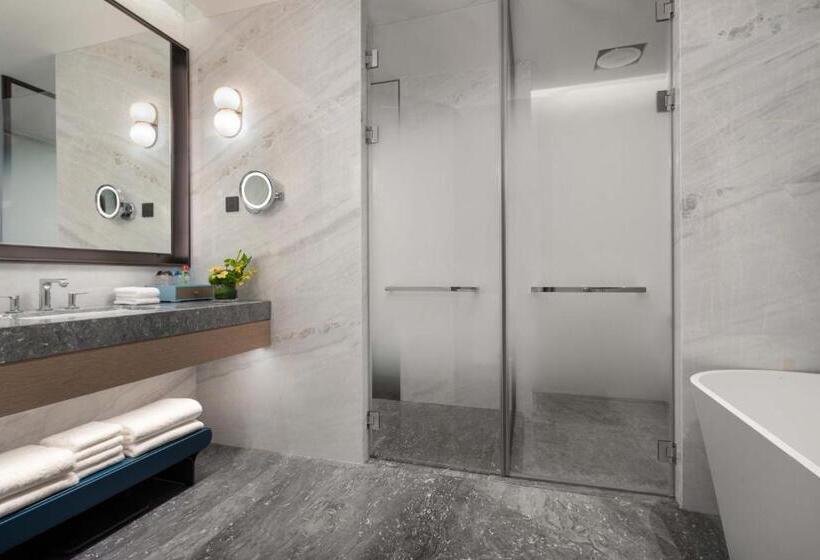 فندق Crowne Plaza Jinan Runhua