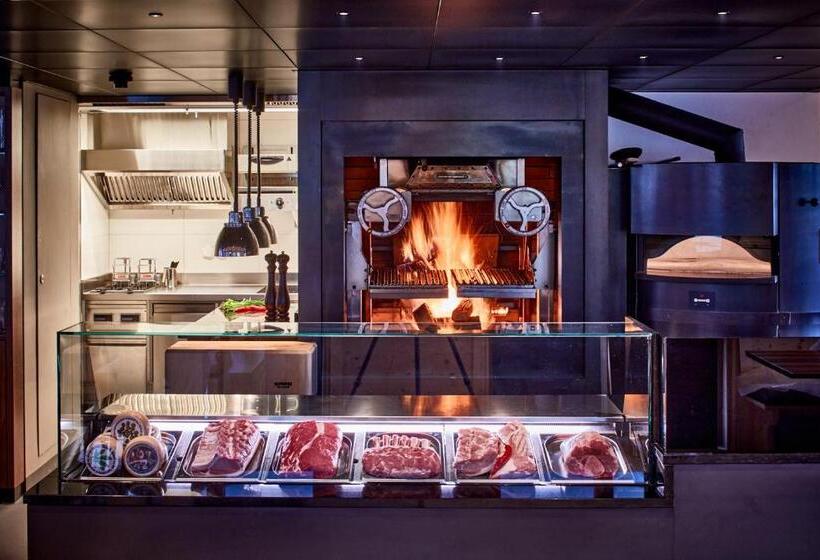 ホテル Dorfhus Gupf