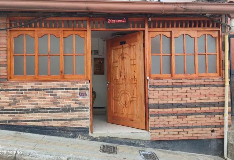 בית מלון כפרי Estambul