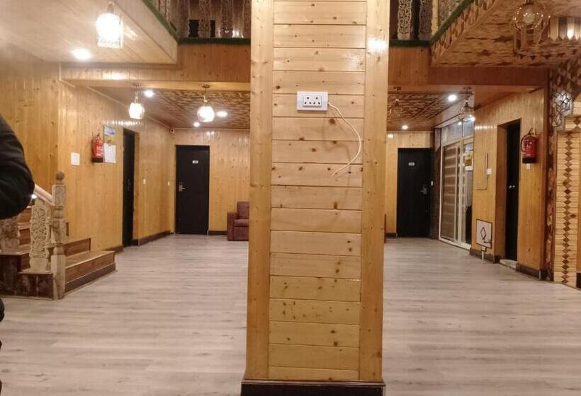 فندق Hayat Residency