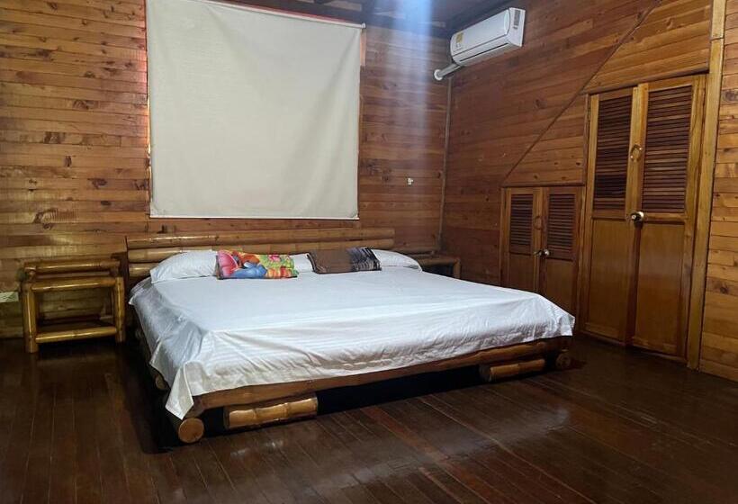 ホテル Hostal La Cabaña De Polo