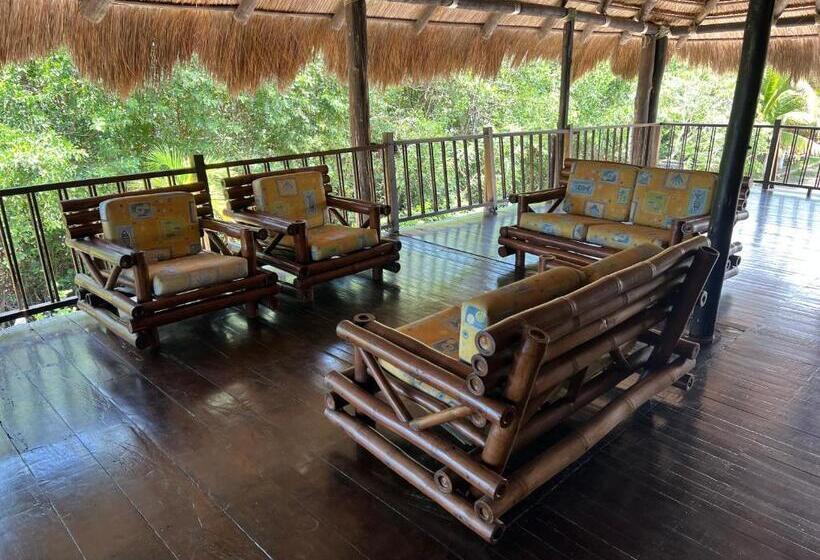 ホテル Hostal La Cabaña De Polo