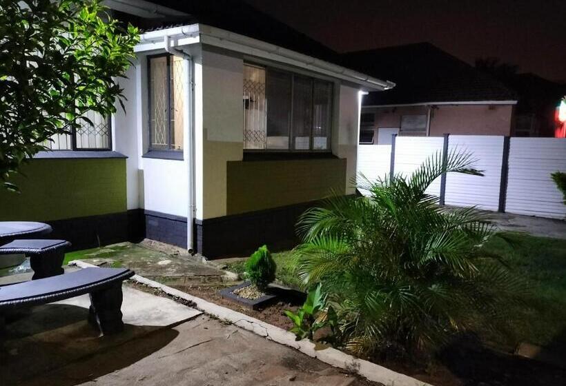 בית מלון כפרי Ink Self Catering