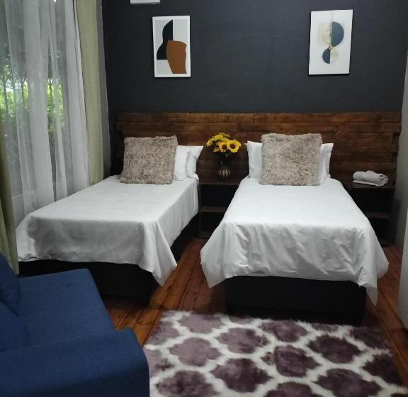 בית מלון כפרי Ink Self Catering