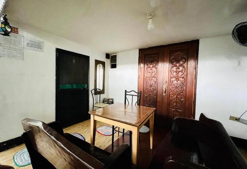 هتل King Henry S Transient House