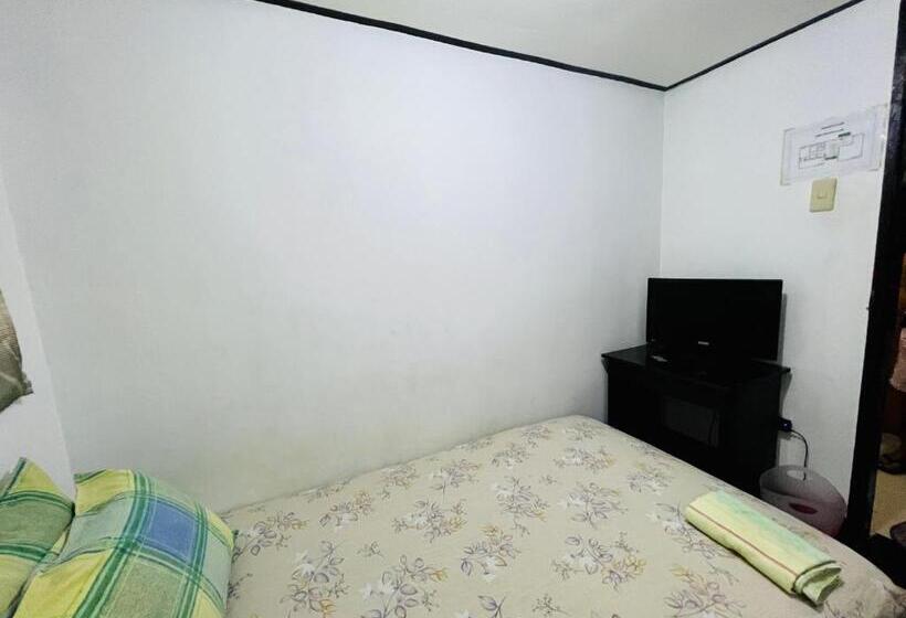 هتل King Henry S Transient House