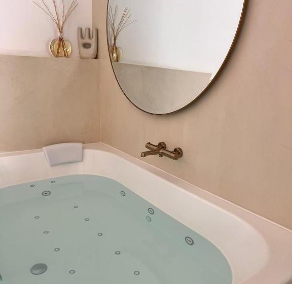 호텔 Le Clos Des Délices   Love Room   Chambre Avec Spa, Terrasse Et Parking Privatif