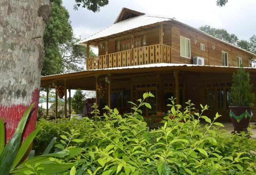 בית מלון כפרי Los Flamingos Vip