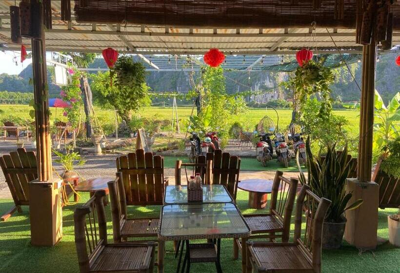 هتل Mountain Fields Homesaty