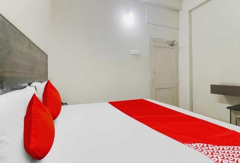 هتل O Bharat Lodge