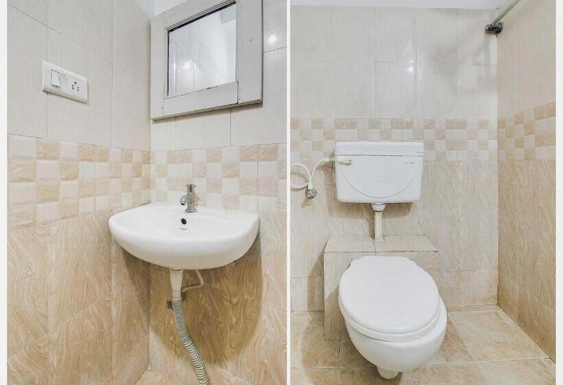 هتل O Bharat Lodge