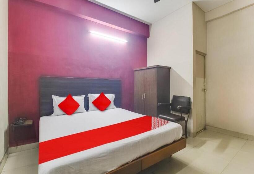 هتل O Bharat Lodge