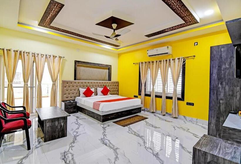 فندق Oyo Flagship Sri Sai Palace