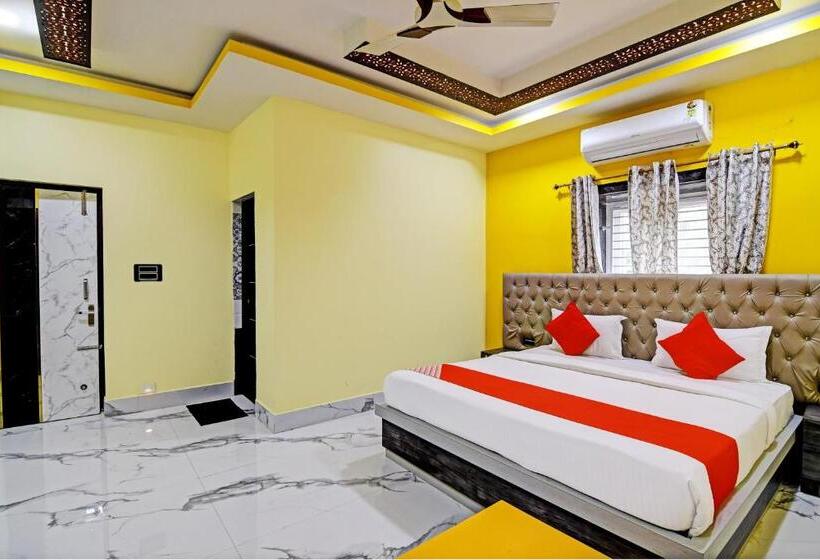 فندق Oyo Flagship Sri Sai Palace