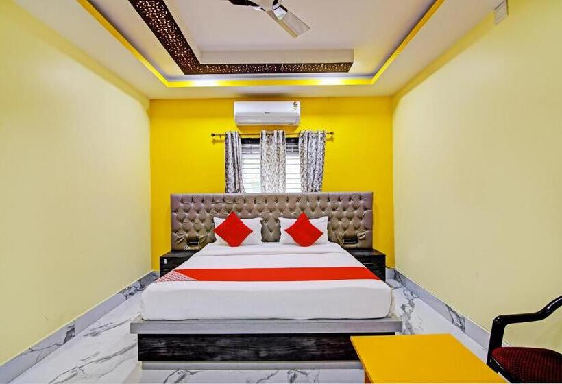 فندق Oyo Flagship Sri Sai Palace