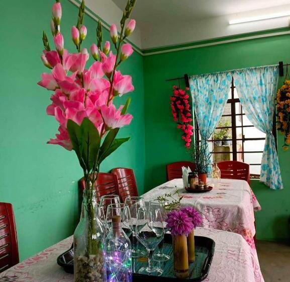 ホテル Oyo The Mountain Soul