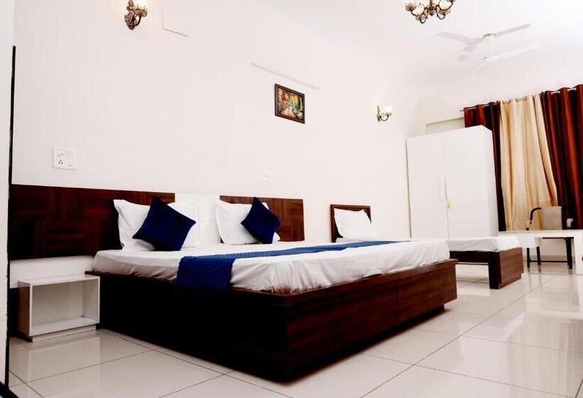 فندق Patiala Inn