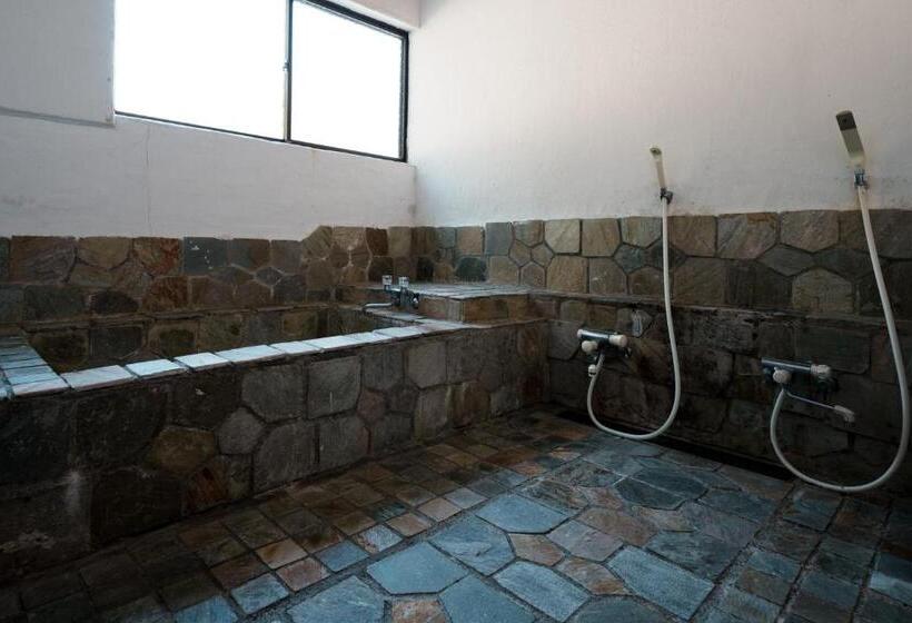 فندق Pension Folklore