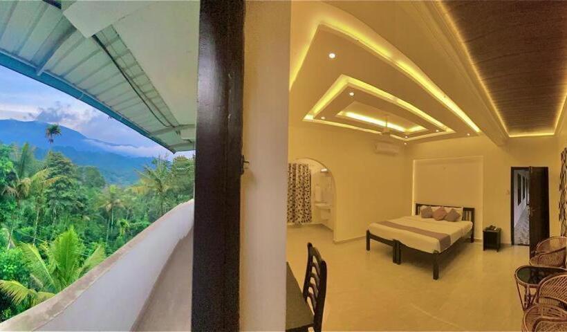 בית מלון כפרי Purna Rivera Munnar