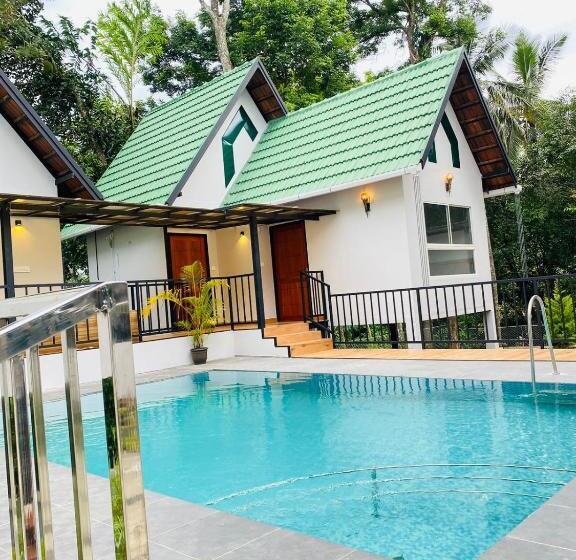 호텔 Regalia Wayanad