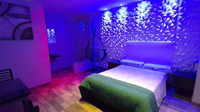 בית מלון כפרי Rivadavia Plaza