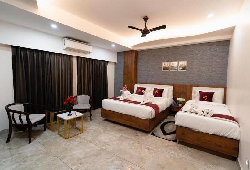 هتل The Autograph Inn