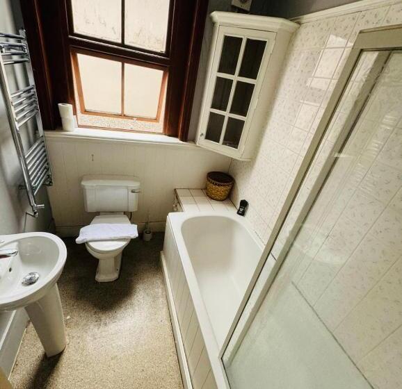 호텔 The Westerner