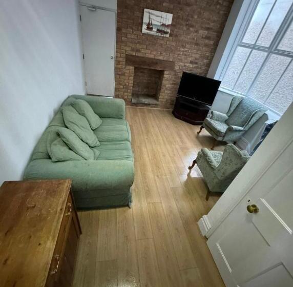 호텔 The Westerner