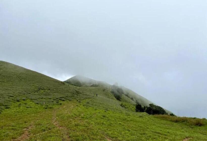 هتل Wanders Hill For Elite Plaza