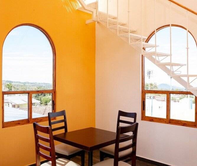 בית מלון כפרי Xalla