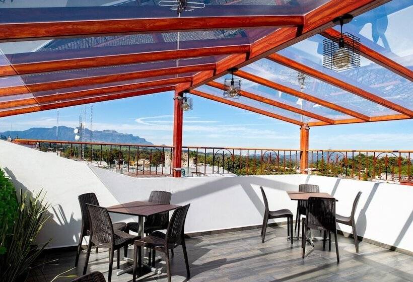 בית מלון כפרי Xalla