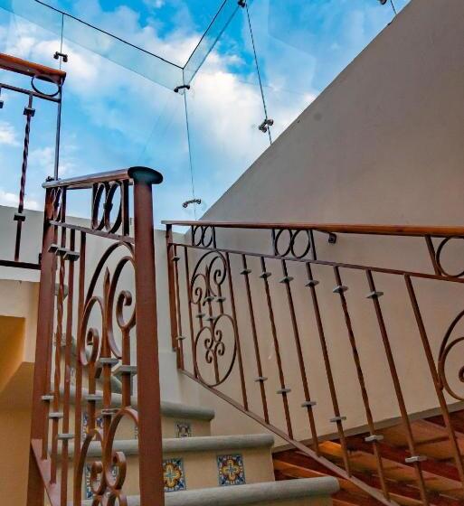 בית מלון כפרי Xalla