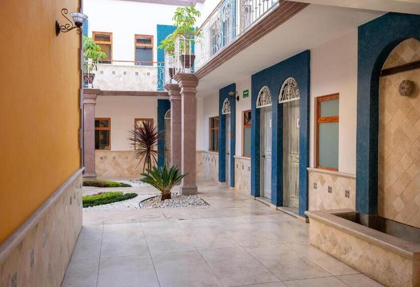 בית מלון כפרי Xalla