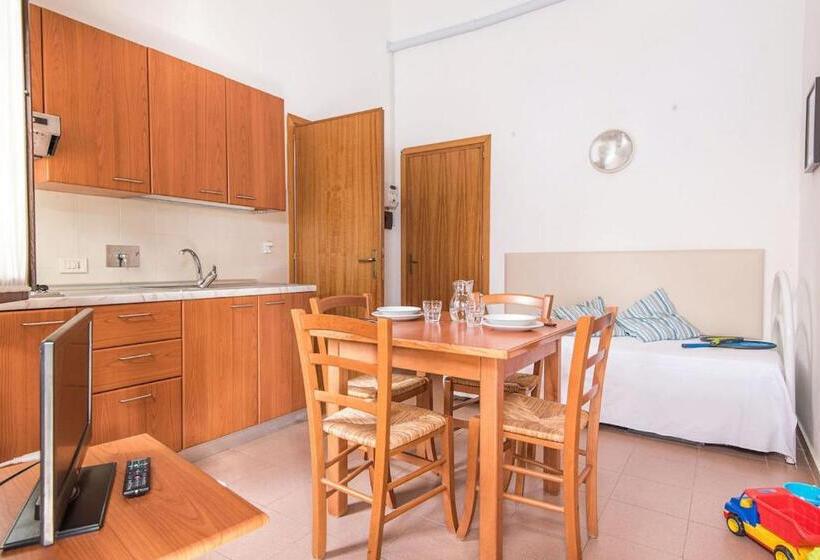 Isa Appartament Standard 4 Beds, Air Conditioning And Private Outdoor Area In Village With 6 Swimmin