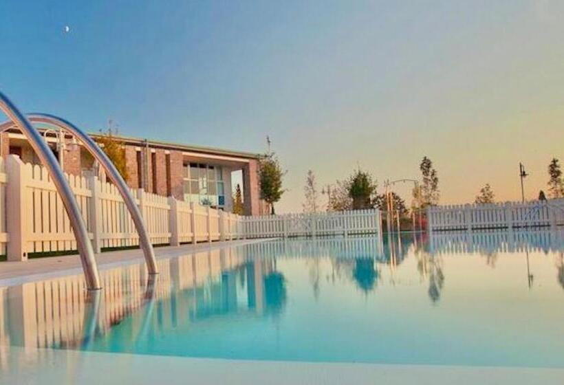 Isa Residence With Swimming Pool In Barberino Tavernelle, Apartments With Air Conditioning And Priva