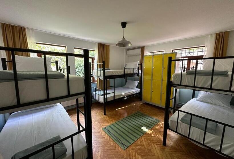 Koza Hostel Coffee & Chill