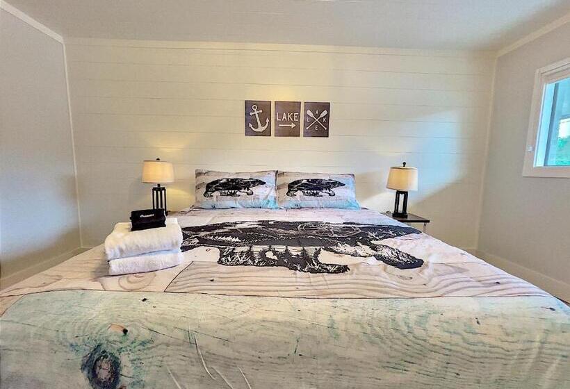 فندق على الطريق Retreat On The Lake