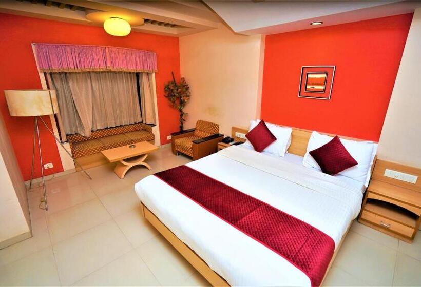 New Hotel Europa Inn