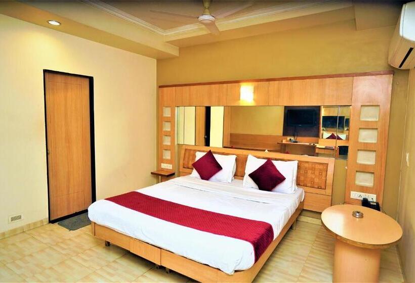 New Hotel Europa Inn