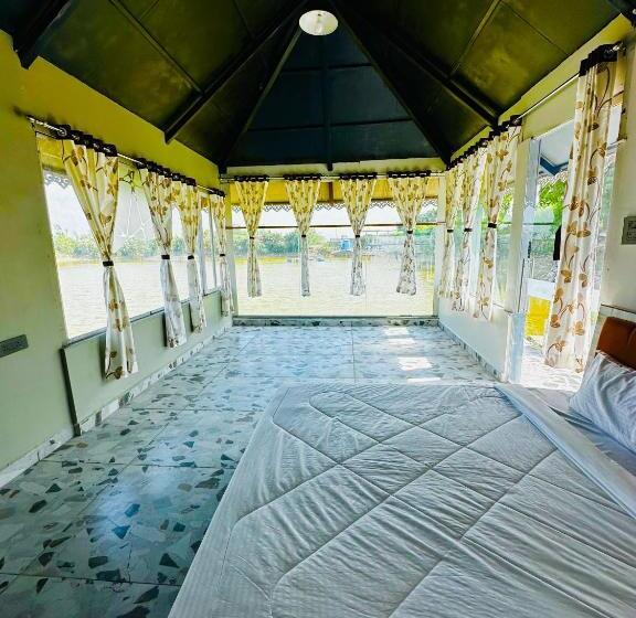 Orson Lakeview Resort