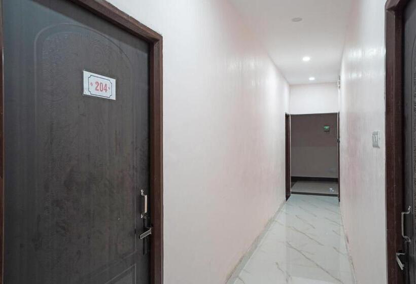 Oyo Flagship Hotel Anukampa