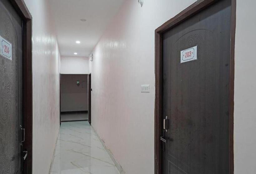 Oyo Flagship Hotel Anukampa