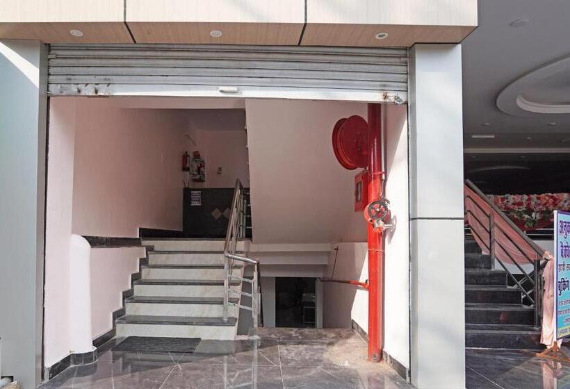 Oyo Flagship Hotel Anukampa